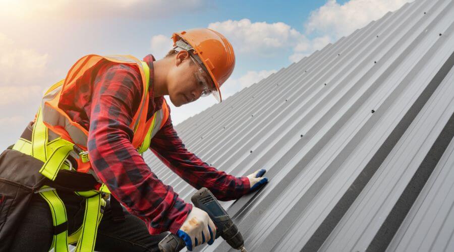 Professional gutter cleaning in Cohutta, GA